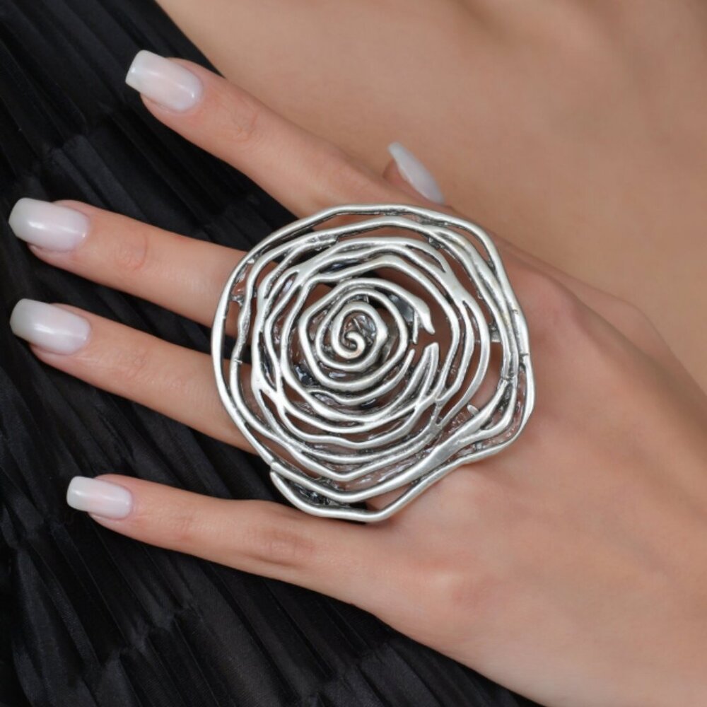 Oversized Brutalist Statement Ring – Adjustable Ring Size, Stylized Floral Rose - Picture 8 of 11